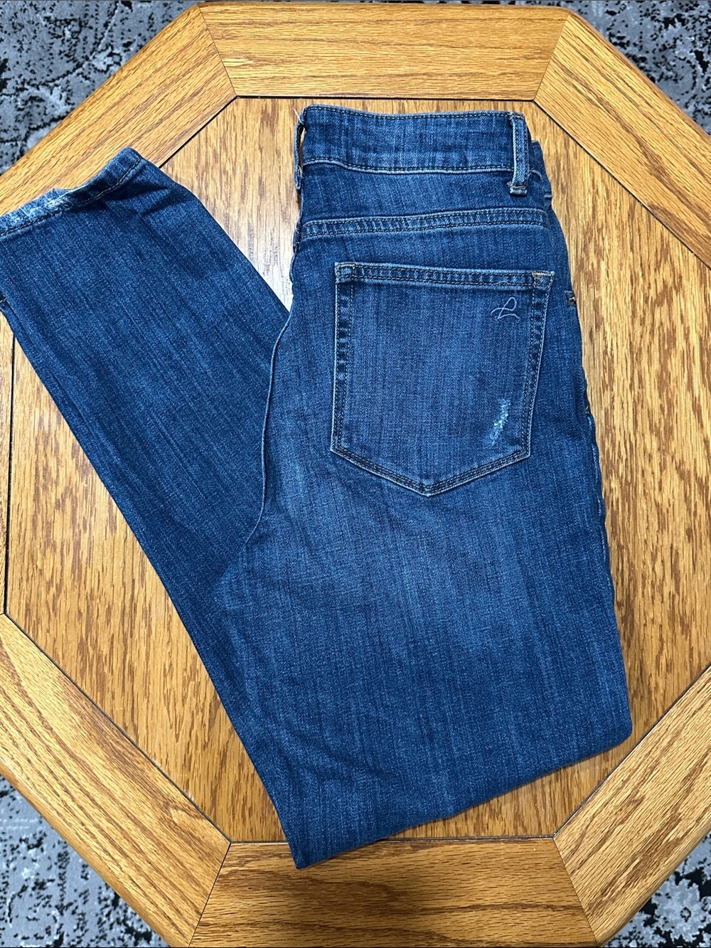 *DL1961* Dark Blue Goldie High Rise Boyfriend Distressed Knee Jeans Size 25